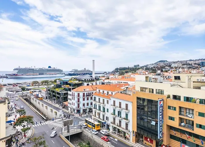 Super Floor דירה פונשל